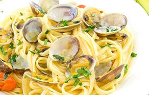 TAGLIATELLINE ALLE VONGOLE
